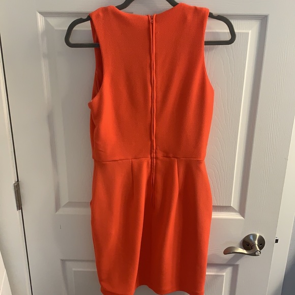 Women’s coral dress - Picture 4 of 4